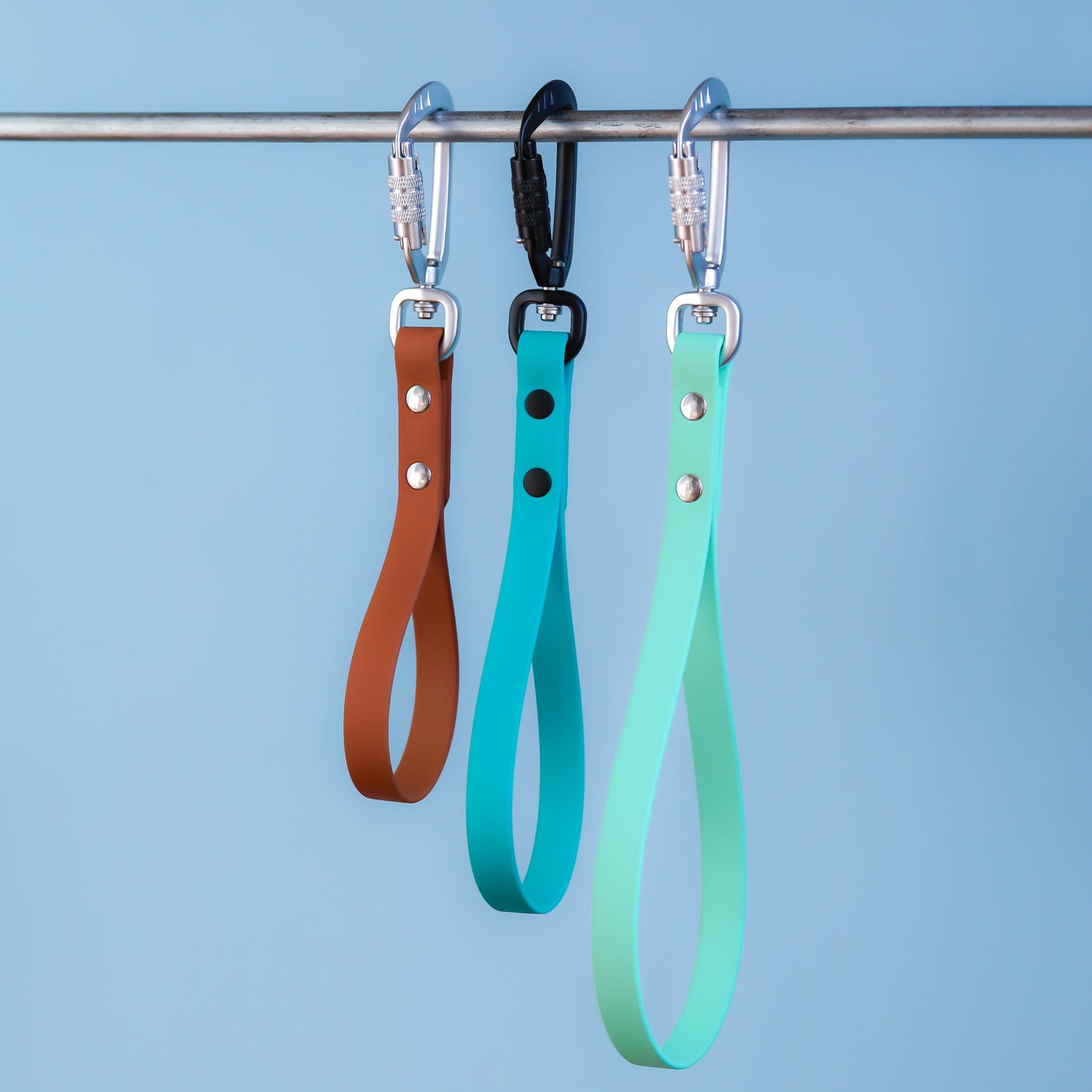 Grab tab/ Traffic handle