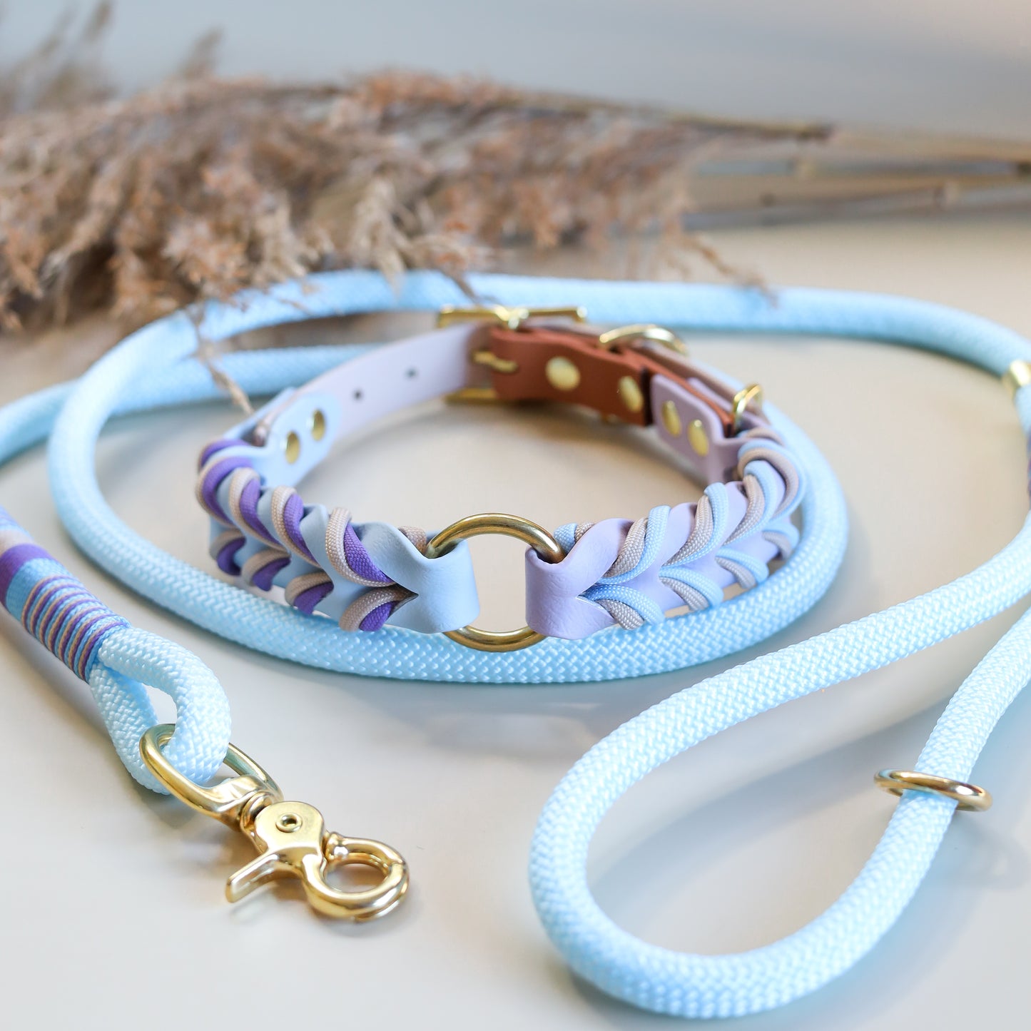 Dusk braided collar with O ring
