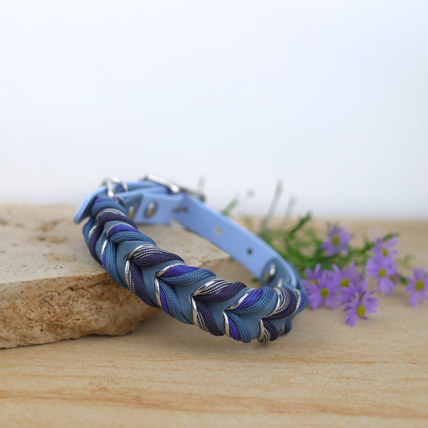 Kaamos Braided paracord collar