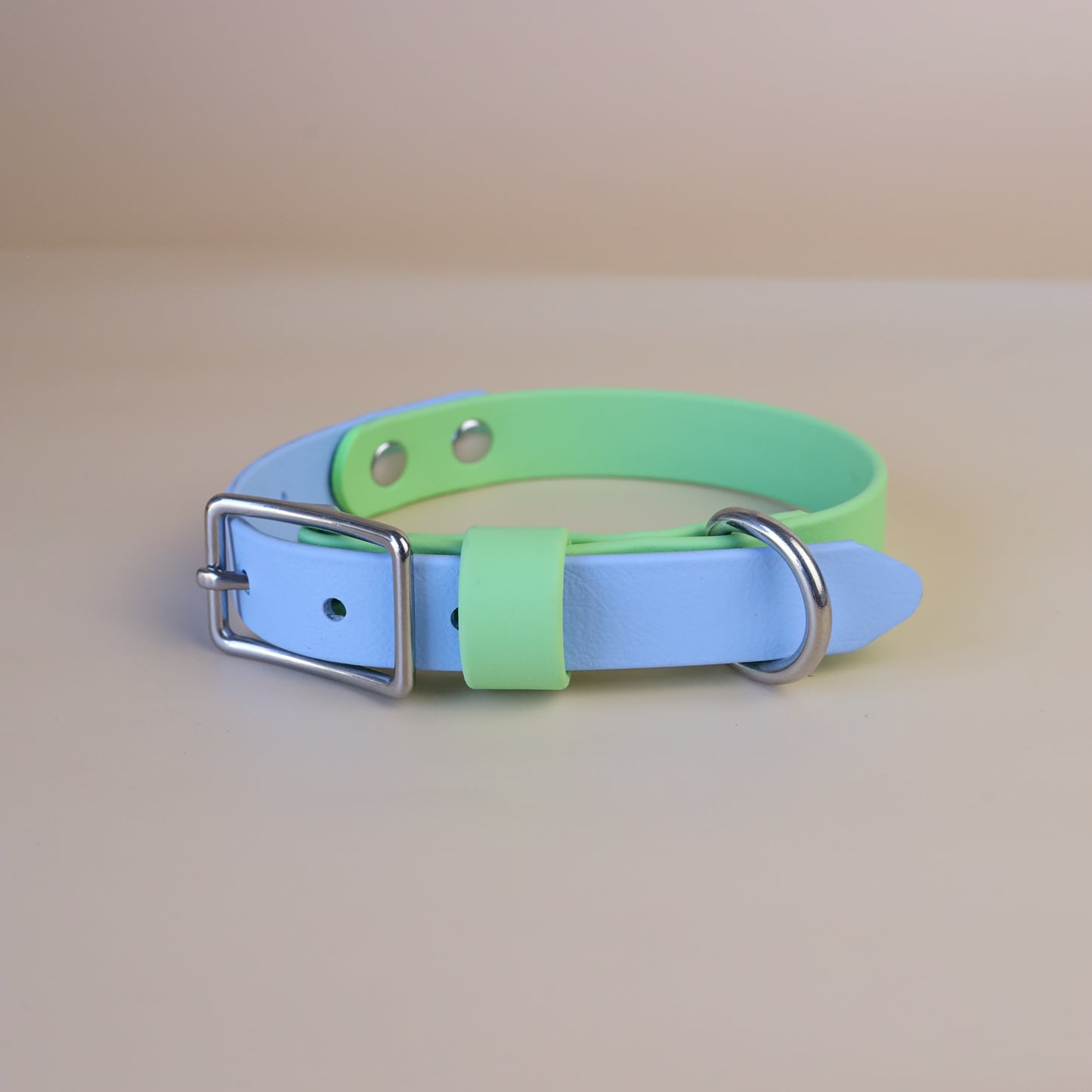 Premade flat collar - Pastel green / polar