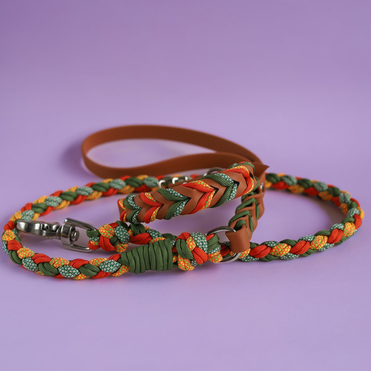 Braided paracord leash with Biothane handle - Maple