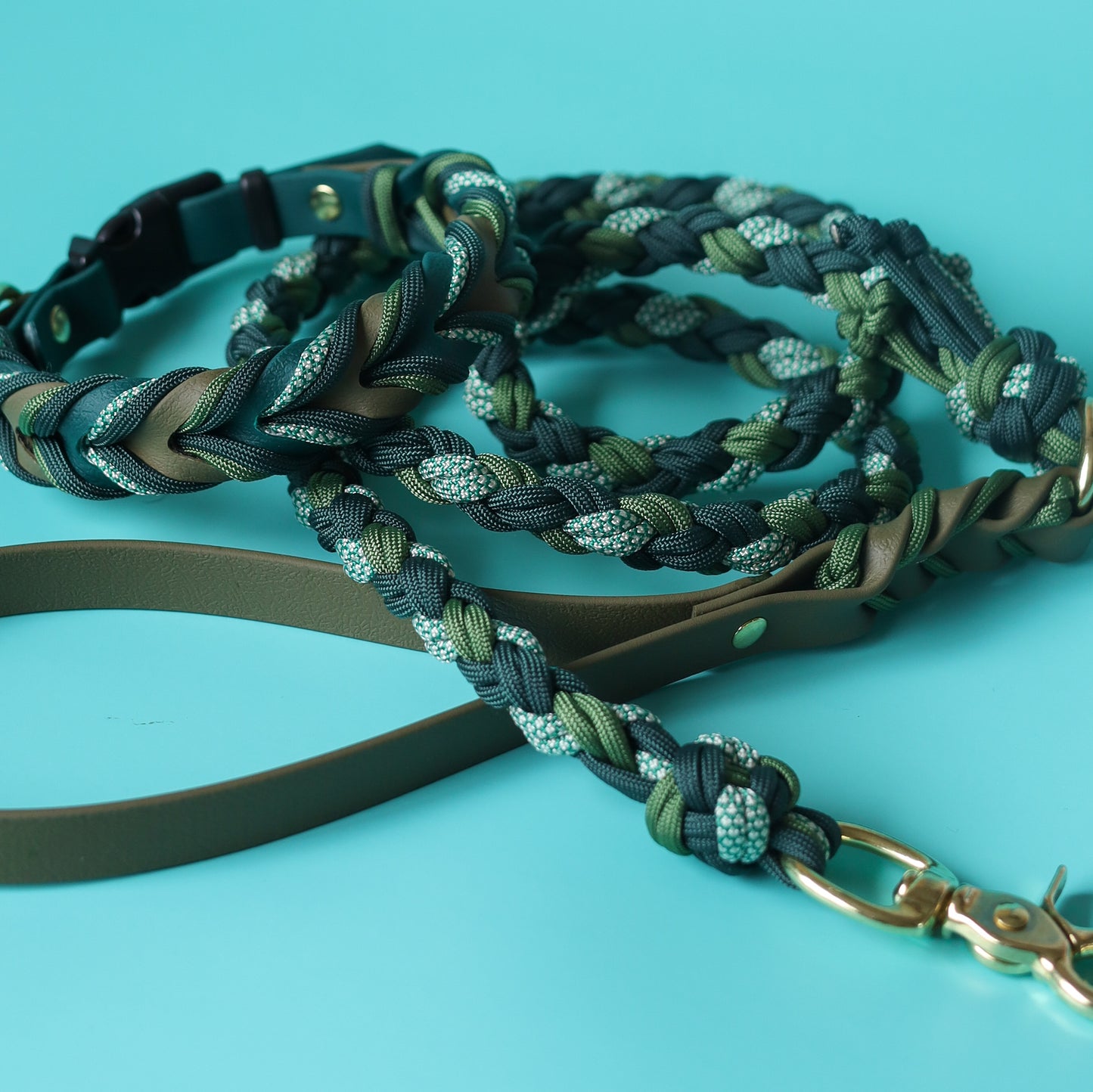 Braided paracord leash with Biothane handle - Olive